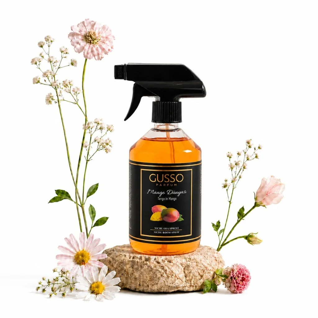 Niche Perfume Manufacturing: Custom Formulation and Luxury Branding